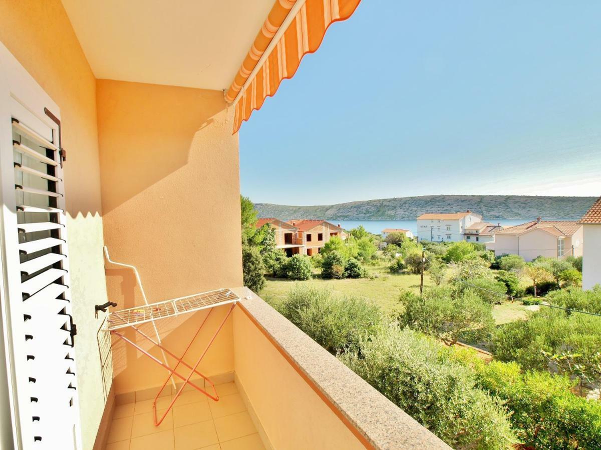 Apartments Ljubica Barbat na Rabu Екстер'єр фото